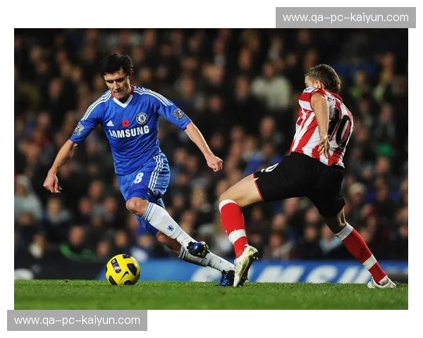 俄超烽烟再起:乌法主场迎战火车头,谁能笑傲绿茵场? 俄超烽烟再起:乌法主场迎战火车头,谁能笑傲绿茵场?